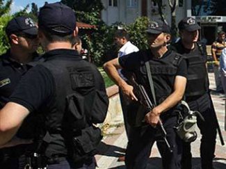 В одном из турецких университетов одновременно прогремели четыре взрыва