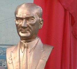 Գողացել են Աթաթուրքի կիսանդրին 