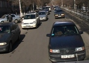 Полиция пытается заставить водителей замолчать