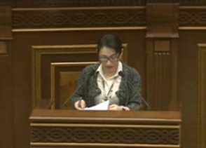 Լիլիթ Գալստյան. «Չի կարելի ժողովրդին կեղծ ճշմարտություններով սնել»