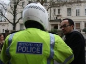 Լոնդոնում ոստիկանները պայթեցրել են սխալ կայանած ավտոմեքենան