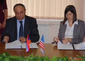 Քաղաքացիական ծառայության համակարգը` 2012-ին