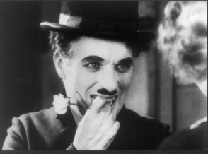 Сегодня день рождения Чарли Чаплина