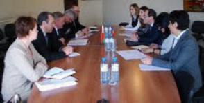 Խորհրդատվություններ Հայաստանի և Բելառուսի ԱԳ նախարարությունների միջև