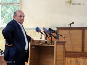 Վարդան Ղուկասյանն ու նրա կողմնակիցները ծեծել են նախկին ոստիկանապետին