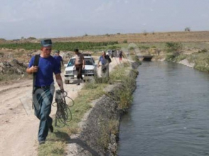 Չարենցավանում աղջիկն ընկել է ջրանցքը