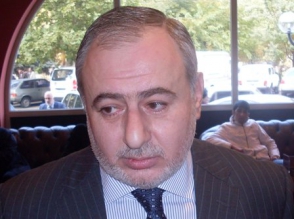 Արարատ Զուրաբյանը՝ կուսակցական փողերի, օֆշորային սկանդալի, Տիգրան Սարգսյանի անմեղության կանխավարկածի և այլնի մասին