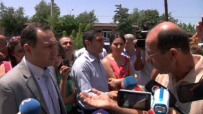 Տաքսու վարորդները բողոքում են անհավասար պայմաններից