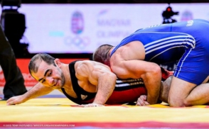 Арсен Джулфалакян вышел в полуфинал чемпионата мира по греко-римской борьбе