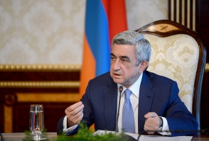 Ինքնահարցազրույցի ուղերձը «եռյակին»