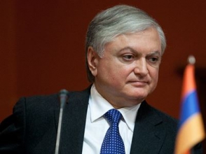 Էդվարդ Նալբանդյանի հոդվածը «Միջազգային քաղաքականություն» (Politique Internationale) հանդեսում