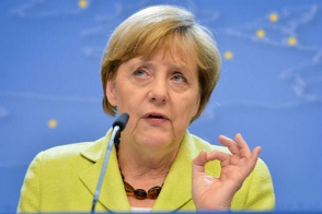 Меркель призвала сохранить санкции в отношении России