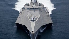 Самый крупный эсминец за всю историю ВМС США вышел на испытания