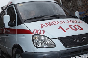 «Հարսնաքար»–ի մոտ վրաերթի է ենթարկել կանգառում գտնվող 4 քաղաքացու