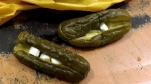 Դեղահաբ՝ դատապարտյալի համար բերված թթու վարունգի միջից