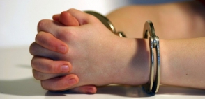 Ծեծի մեղադրանքով հետախուզվող կին «Սարատեղում»