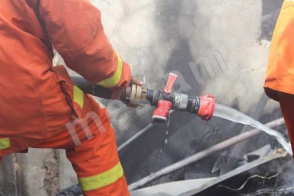 Հրդեհ Վարդաշեն թաղամասում և Նոյեմբերյանում