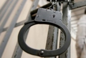 Պաշտոնեական լիազորությունների չարաշահում և կեղծիքներ