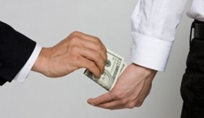 Կաշառք Սախալինում