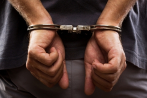 Սպանության, առողջությանը ծանր վնաս պատճառելու կամ գույք ոչնչացնելու սպառնալիք և խուլիգանություն