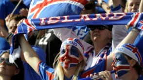 Ինչպես են Ռեյկյավիկի բնակիչները դիմավորել Իսլանդիայի հավաքականին