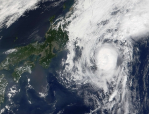 Супертайфун «Меранти» обрушился на побережье Китая