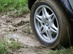 «Կակաոյի մոստ» կոչվող տարածքում «ԳԱԶ 24»-ն արգելափակվել է ցեխակույտի մեջ