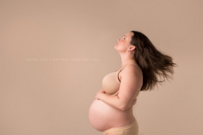 Ոչ կատարյալ մարմին ունեցող կանանց իդեալական մայրությունը (ֆոտոշարք 18+)