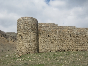 Ամրոցը ներսից են գրավում