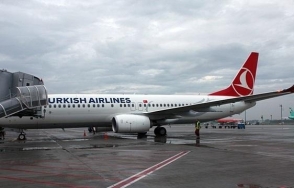 Самолет врезался в автобус в стамбульском аэропорту