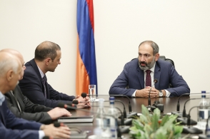 Վարչապետն Անվտանգության խորհրդի ղեկավար կազմին է ներկայացրել ԱԽ նորանշանակ քարտուղարին (տեսանյութ)