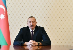 Переговоры должны проводиться между Арменией и Азербайджаном – Ильхам Алиев