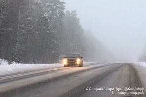 Дорога Степанцминда-Ларс открыта для всех видов автомобилей.