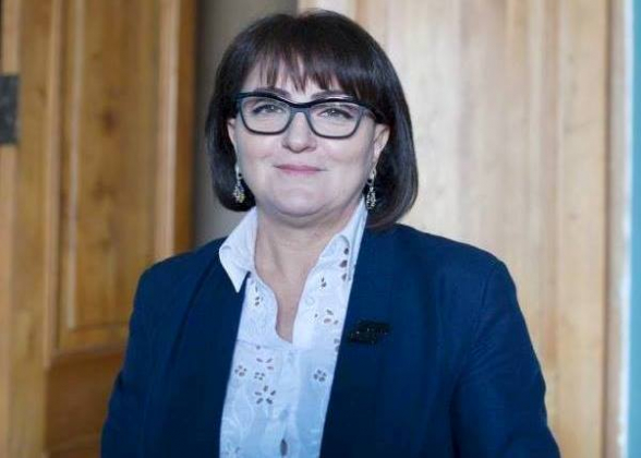 Նիկո՛լ, դու վախենում ես պատմությունից