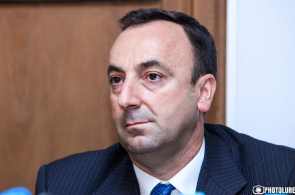 «Мой шаг» представил председателю НС законопроект о прекращении полномочий Грайра Товмасяна