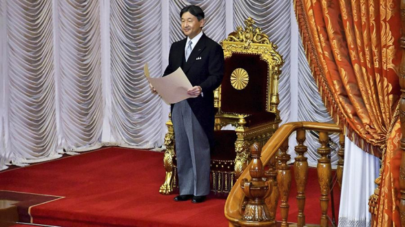 Новый император Японии взошел на престол (видео)