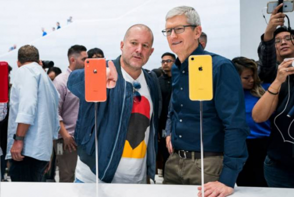 Apple-ի գլխավոր դիզայներ Ջոնաթան Այվը պաշտոնապես հեռացել է ընկերությունից