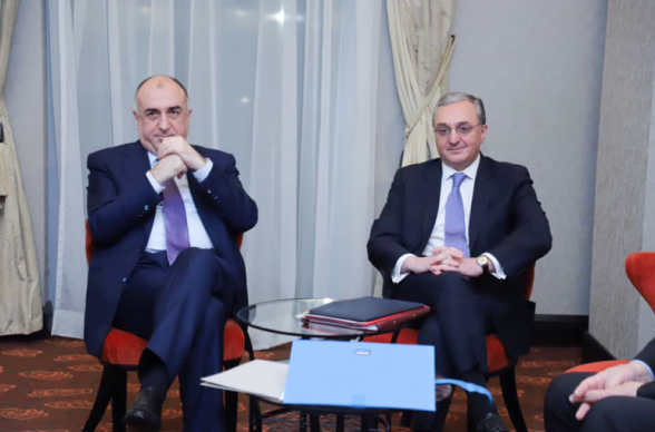 В Братиславе началась встреча глав МИД Армении и Азербайджана