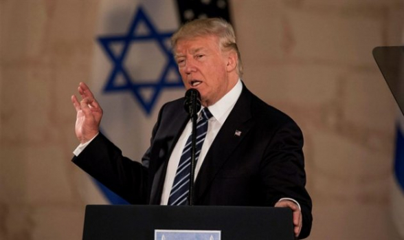Трамп подписал указ о противодействии антисемитизму