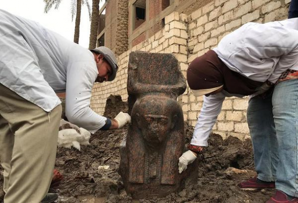 В Египте археологи нашли гранитную статую Рамзеса Второго