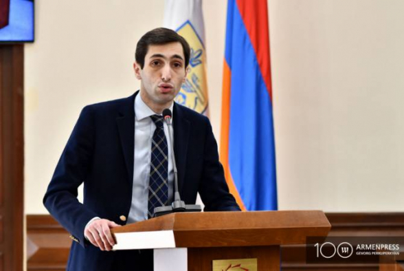 Ստացվում է, որ մենք այդ ոճաբանությունը չենք կարողանում կարգավորել․ Դավիթ Խաժակյան