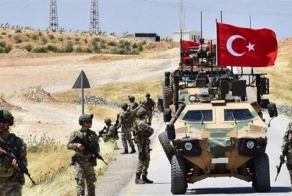 Попавшие под обстрел турецкие военные находились в рядах террористов – Минобороны РФ