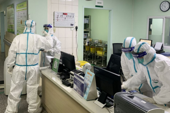 У руководителя службы скорой помощи Ирана выявлен коронавирус