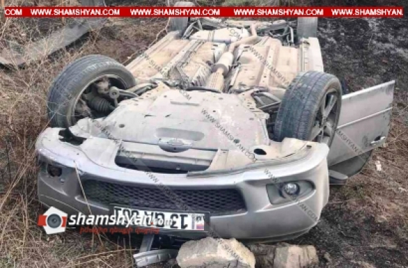 Արմավիրի մարզում 29-ամյա վարորդը Mazda-ով գլխիվայր շրջվելով՝ հայտնվել է դաշտում. կա 1 զոհ