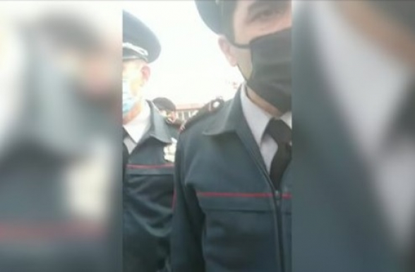Իշխանության շարած ոստիկանական «կարդոնները» ոչ թե կորոնովիրուսի դեմ են ուղղված, այլ սոված քաղաքացիների (տեսանյութ)