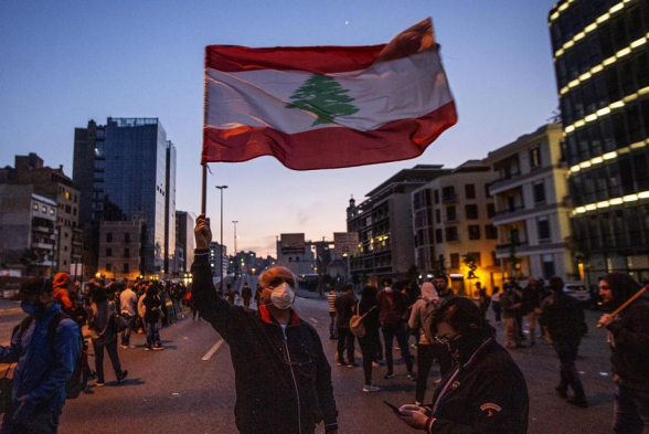 Ливан охвачен протестами и стоит на грани переворота