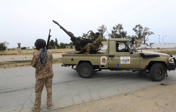 Армия Хафтара отведет свои отряды от Триполи