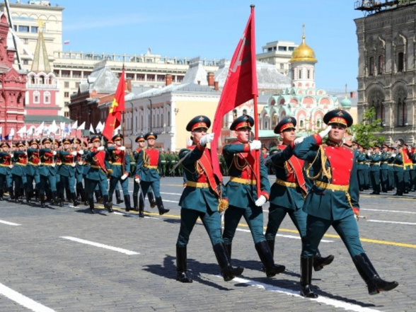 В Параде Победы в Москве примут участие 14 тысяч военнослужащих (видео)