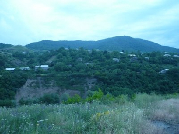 Приграничное село Воскепар подверглось обстрелу