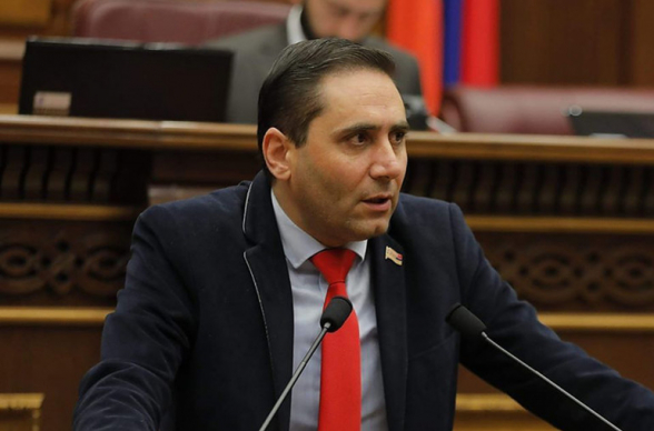 Կորոնավիրուսը շարունակում է երկրում կատաղի մոլեգնել, իսկ իշխանությունը զբաղված է անիմաստ և զավեշտալի փիարով